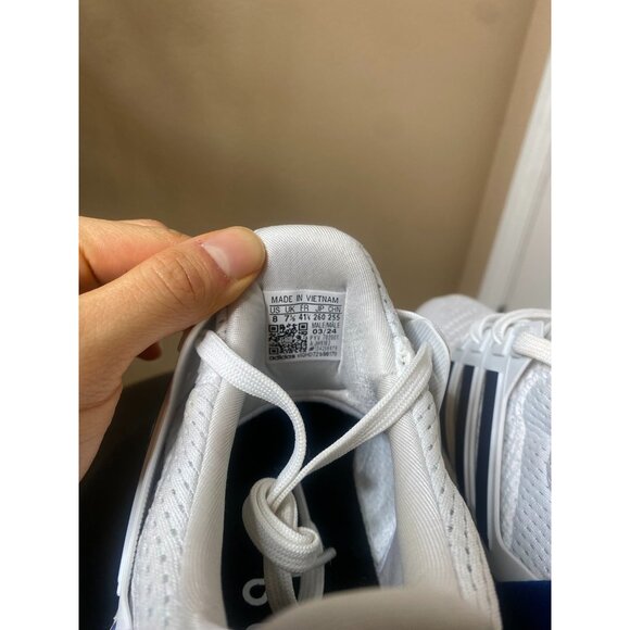 Size 8 - Adidas UltraBoost 1.0 Gum Pack - Dark Blue - Picture 5 of 6